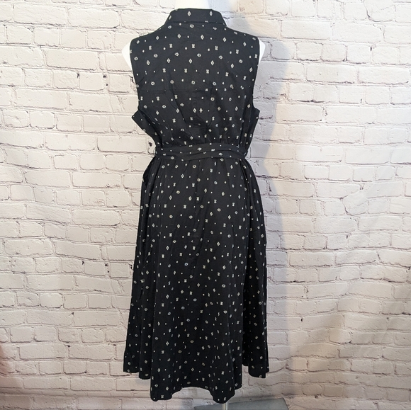 Torrid Midi poplin midi shirtdress - Picture 3 of 8